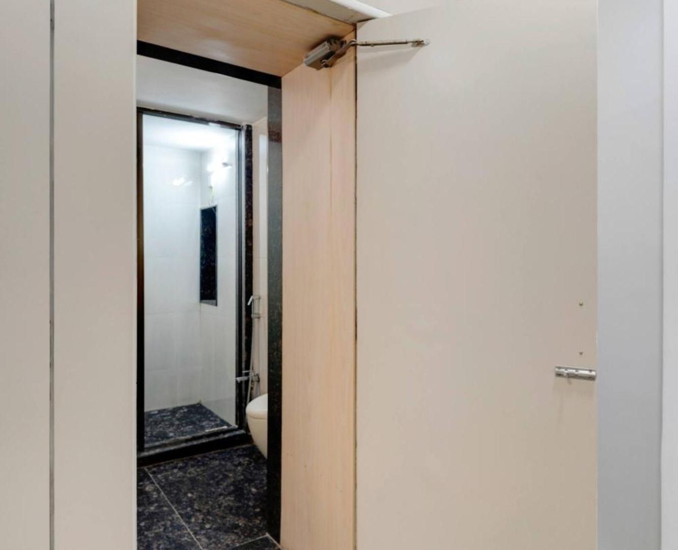 Aleo: Private 1 Bhk In Charming Apartment *