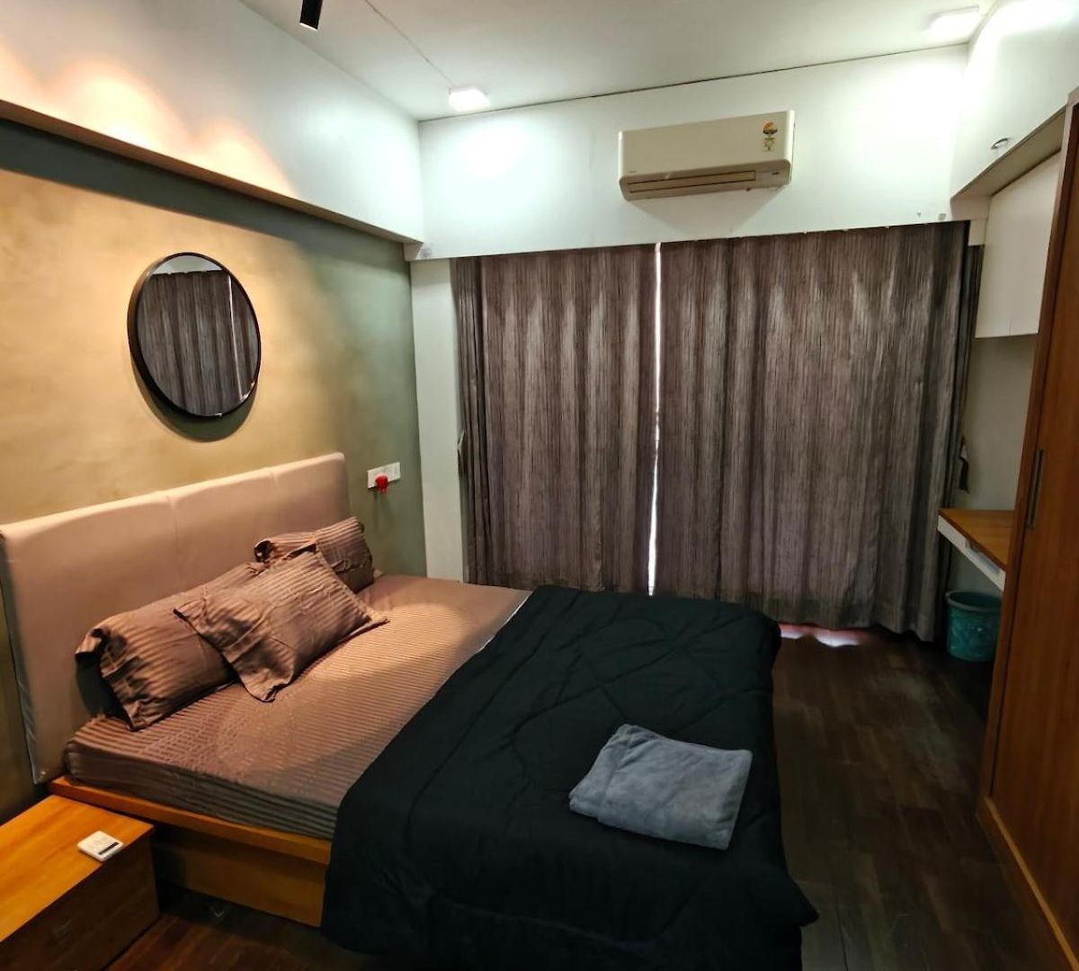 The Crest Bkc Mumbai