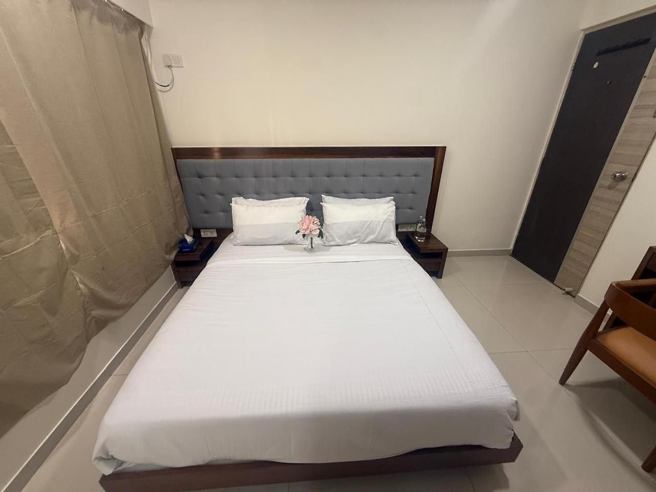 2bhk Near Powai & Iit -star Homes Powai * Mumbai