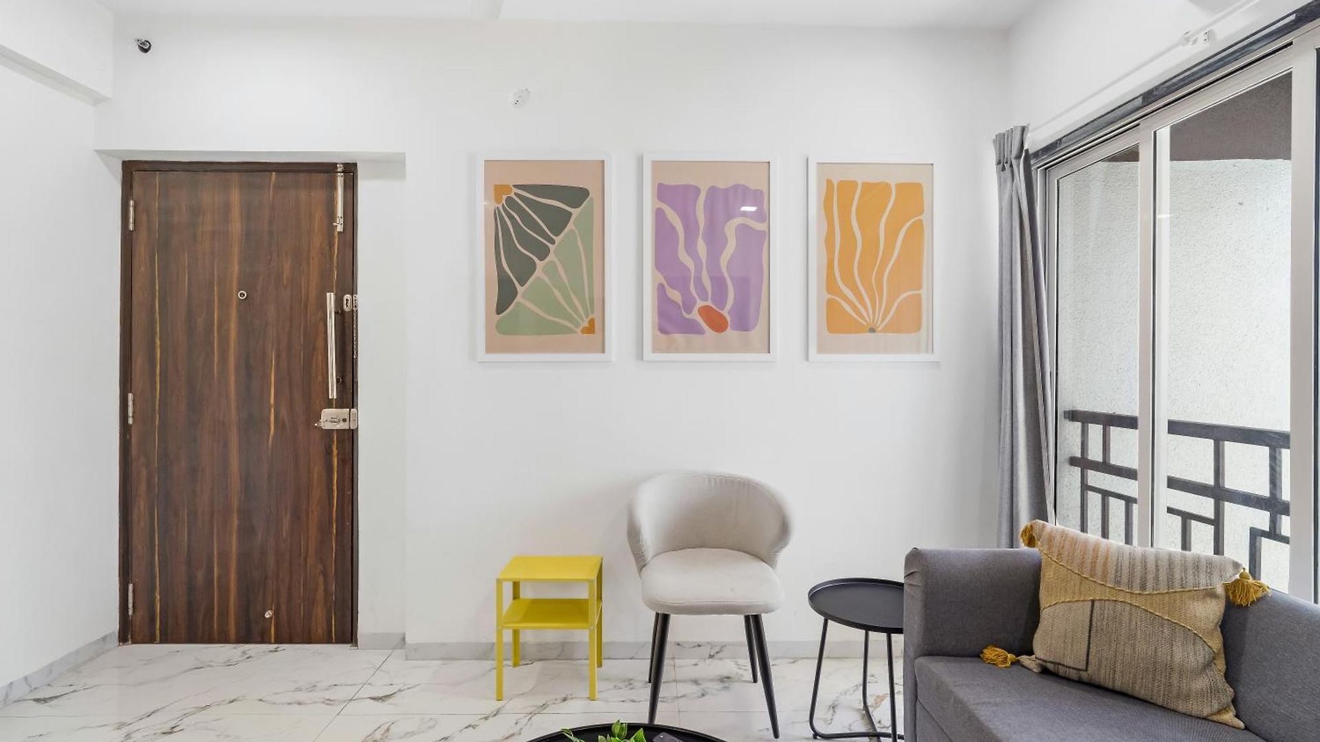 Apartment Zara Chic 1 Bhk Bandra W Gated 247 Security Mumbai