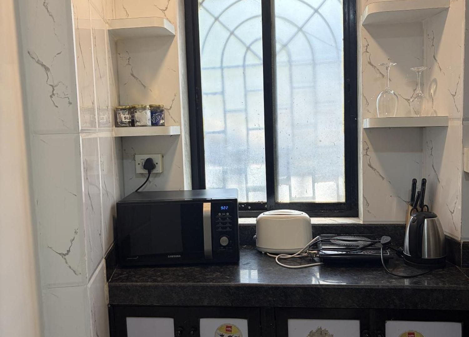 Calisto 2bhk Khar W Apartment