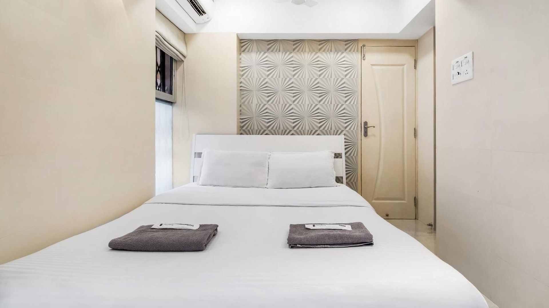 Dido 1bhk In Bandra W By Square One Apartment
