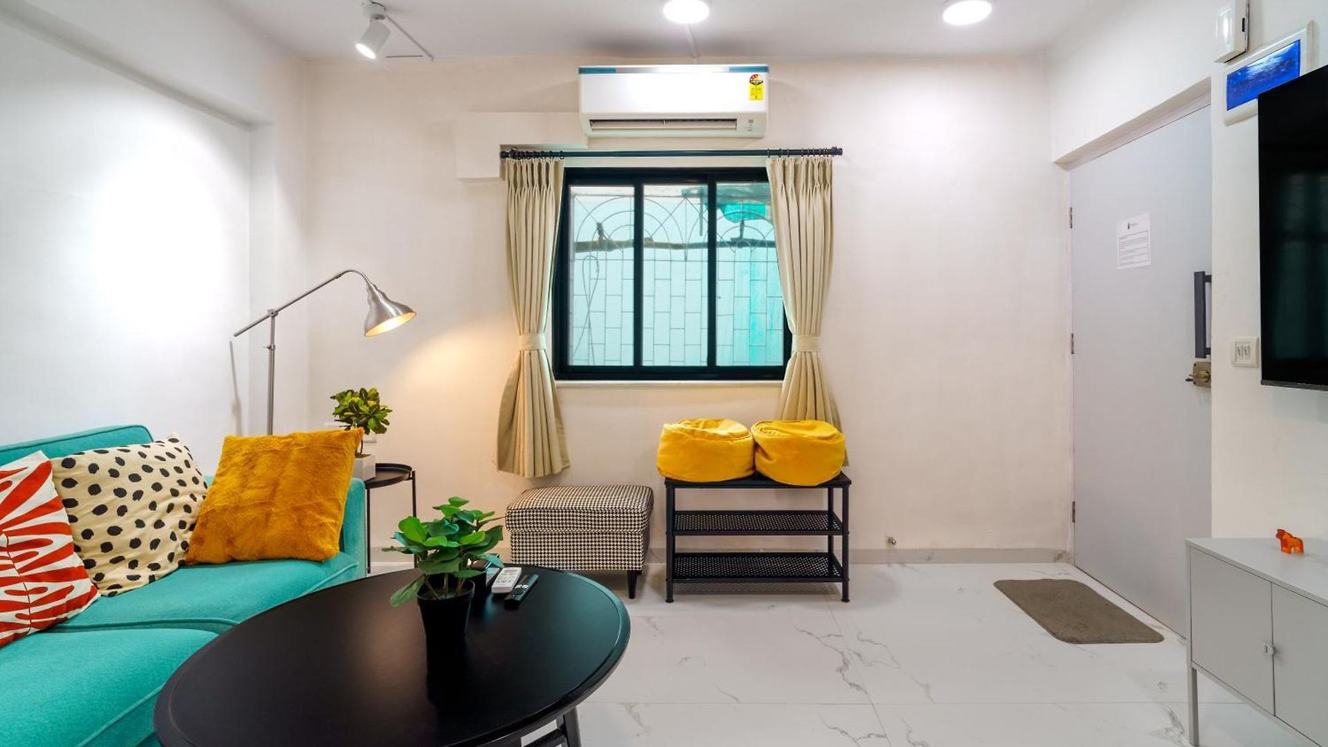 Apartment Bianca 2Bhk In Bandra W By Square One Stays *