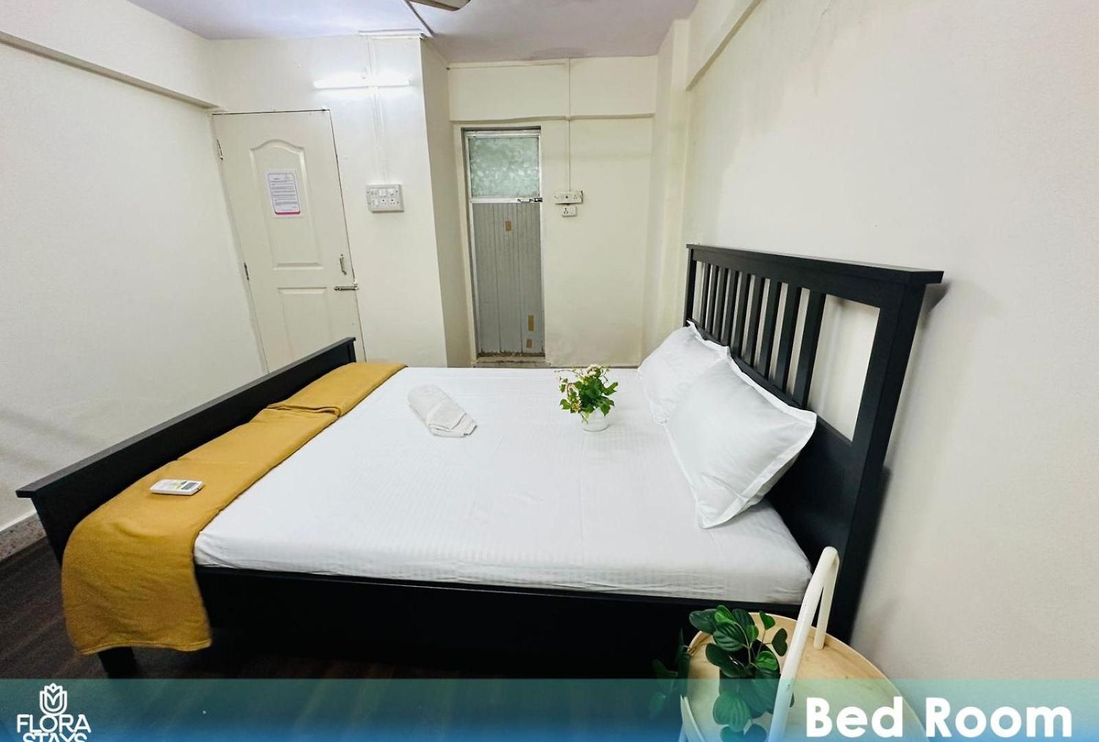 1 Bedroom Service In Shivaji Park By Florastays *