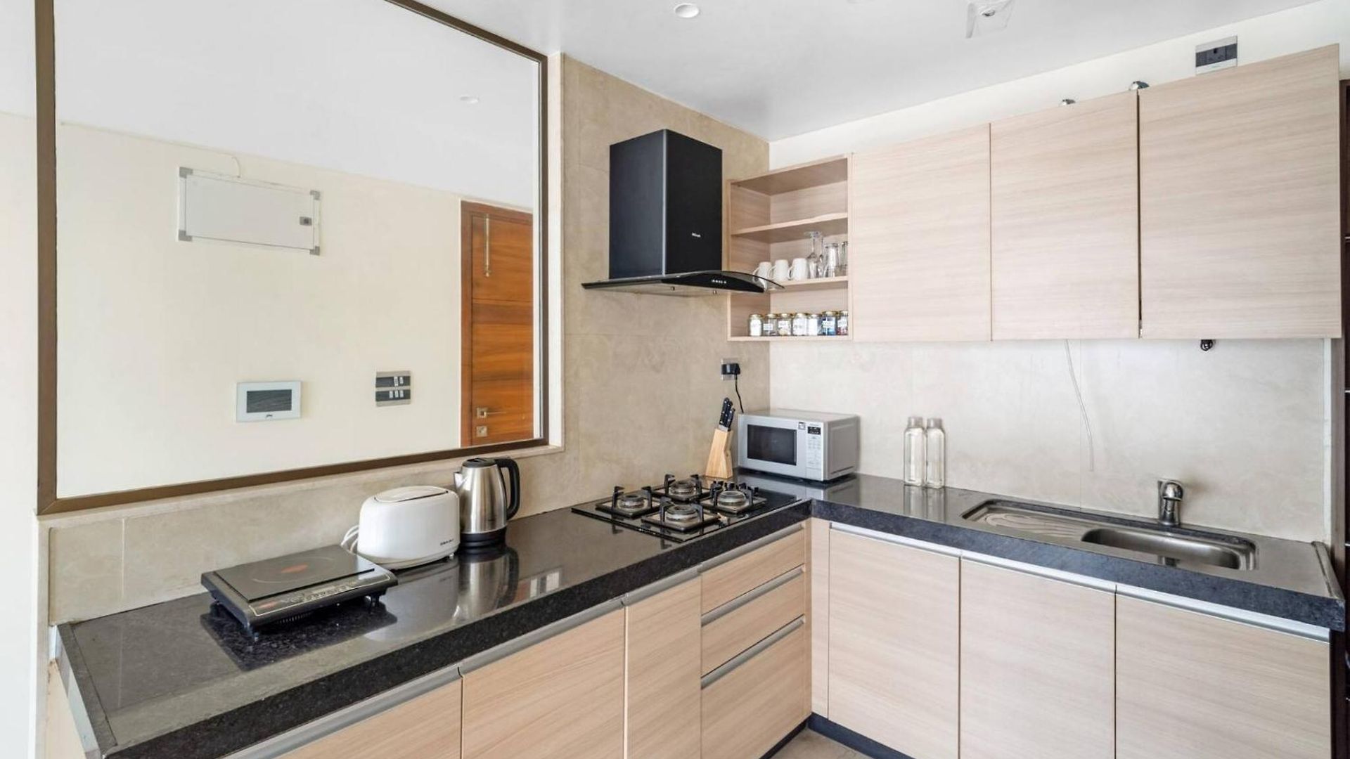 Tuscany Stylish 1 Bhk In Prime Gated Bkc Spot Apartment