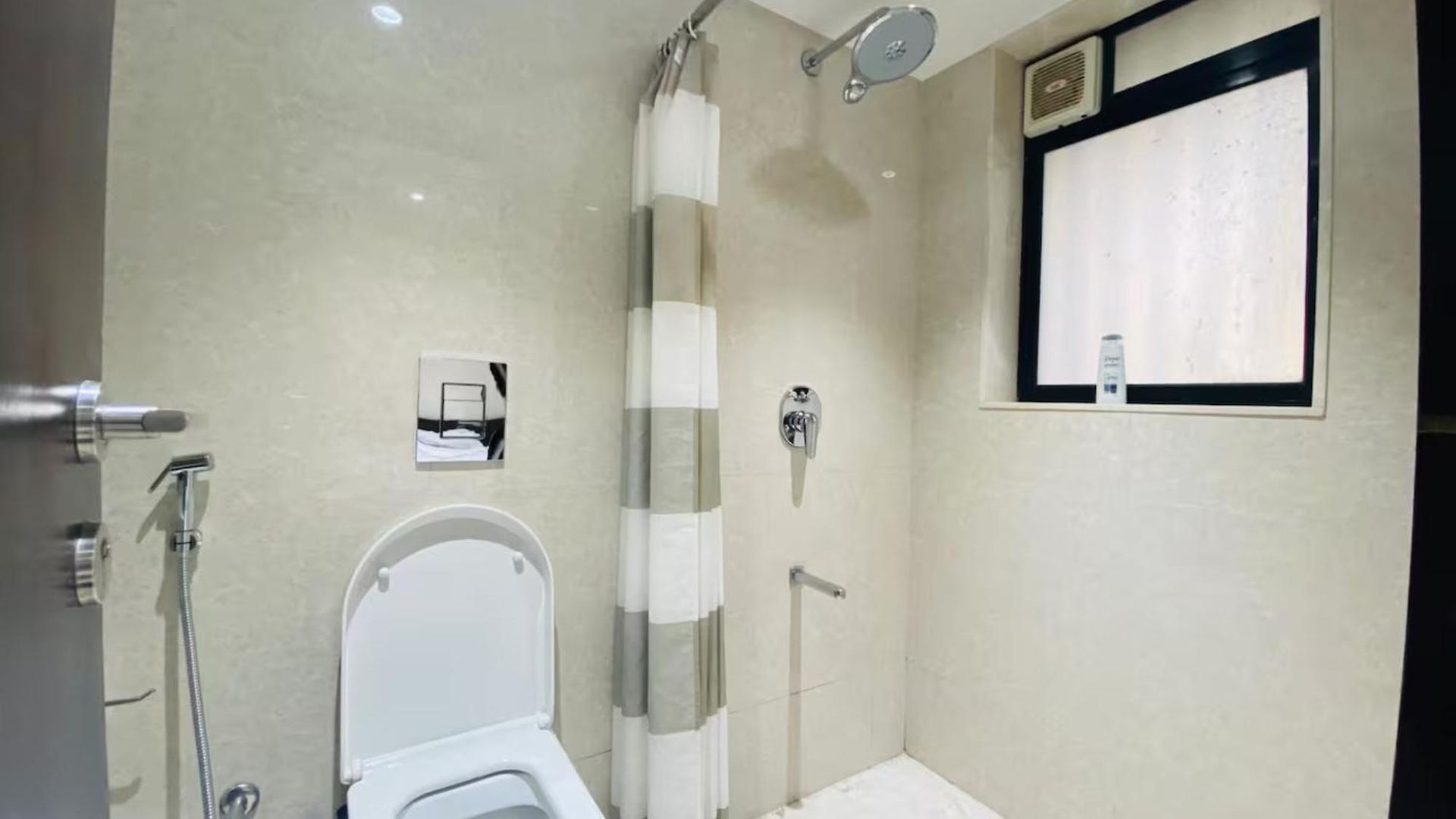 Apartment Connekthomes - Luxurious Modern Bliss In Bandra - 6br Mumbai