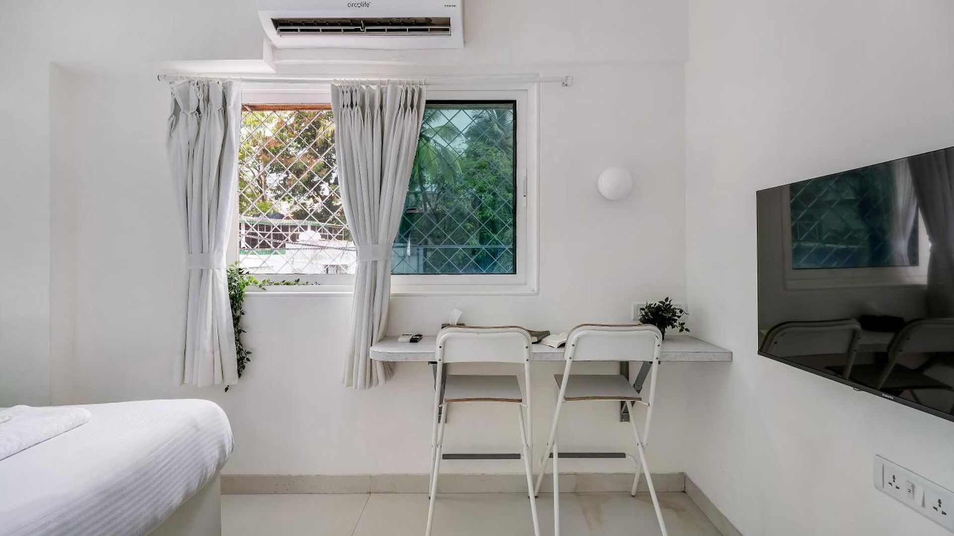 Lyon In Bandra W By Square One Apartment Mumbai