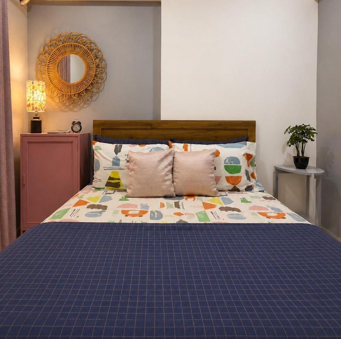 The House Of Colours L Near In Andheri West Apartment Mumbai