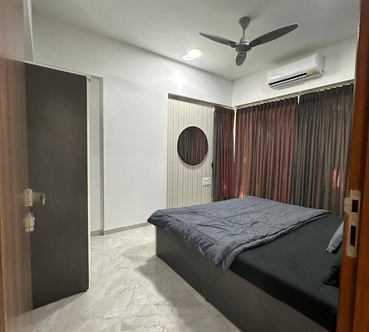 Rahuls Oasis Apartment *