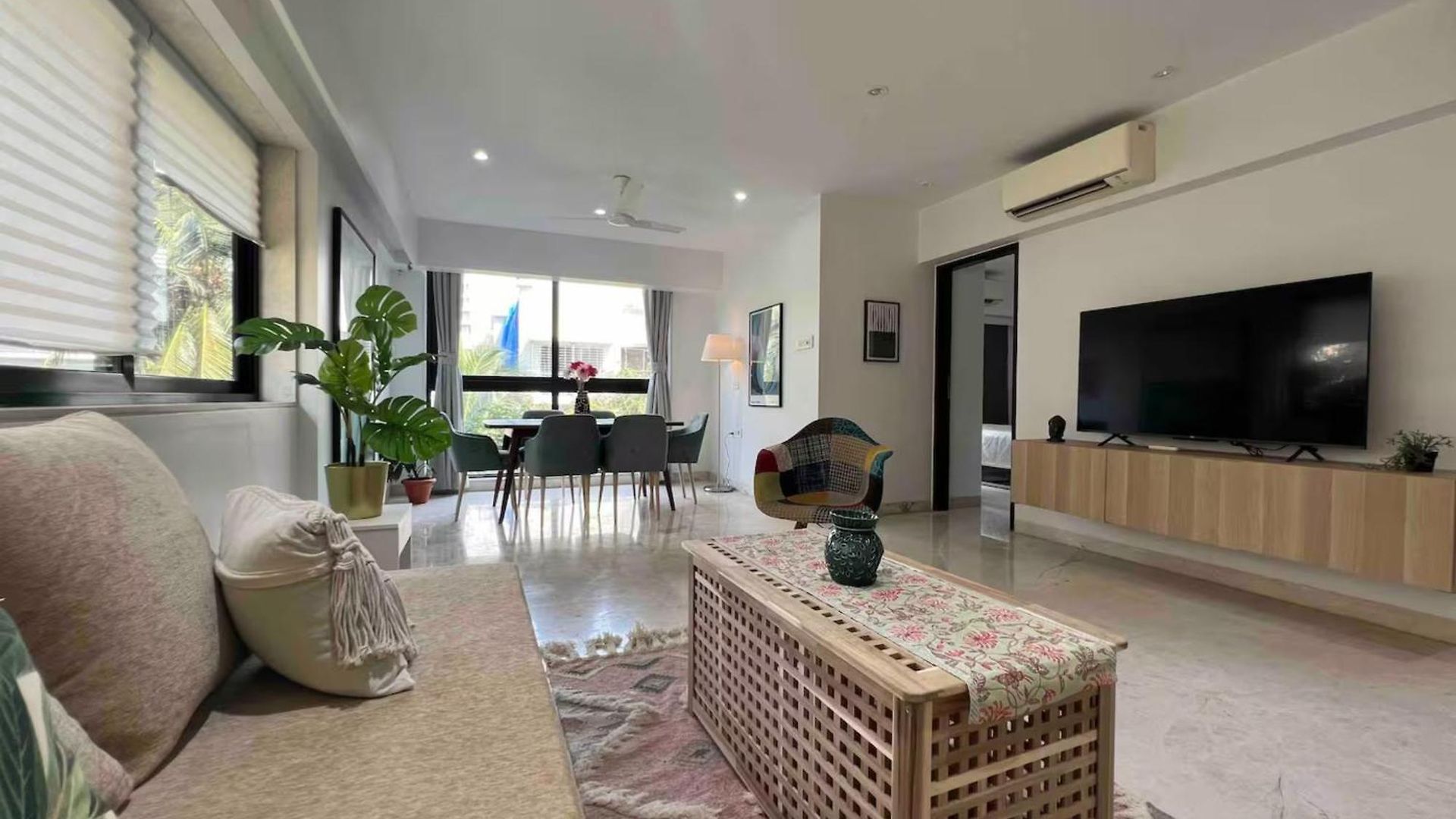 Connekthomes - Luxurious Modern Bliss In Bandra - 6br Apartment