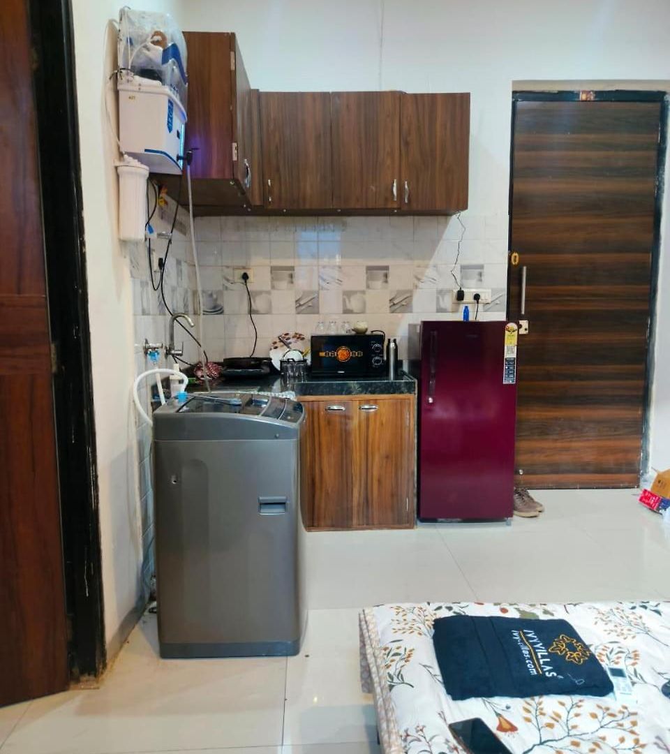 Apartment Iss 506 Private With Balcony Andheri West *