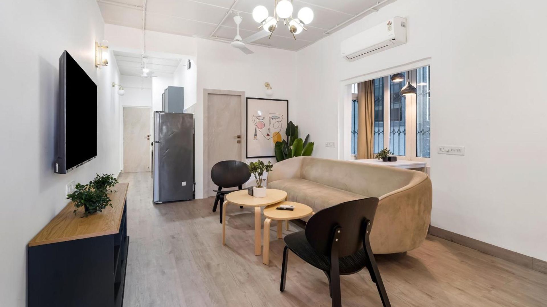 Vera 1bhk In Khar W By Square One Apartment *