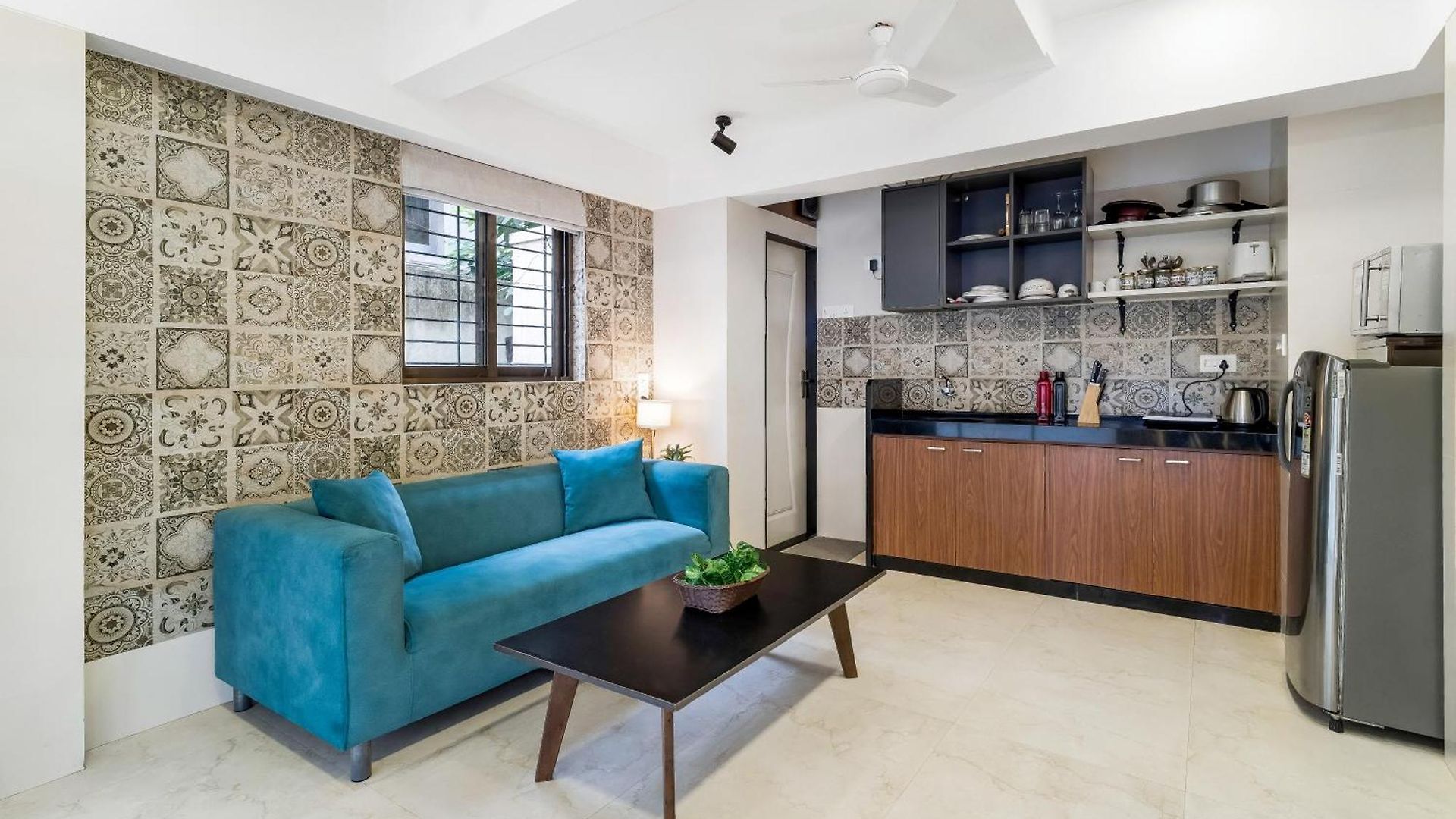 Dido 1bhk In Bandra W By Square One *
