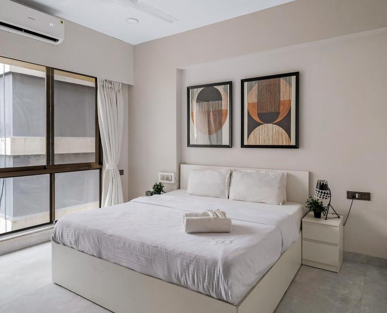 Mezzo Pvt 3bhk In Bandra By Square One Apartment Mumbai