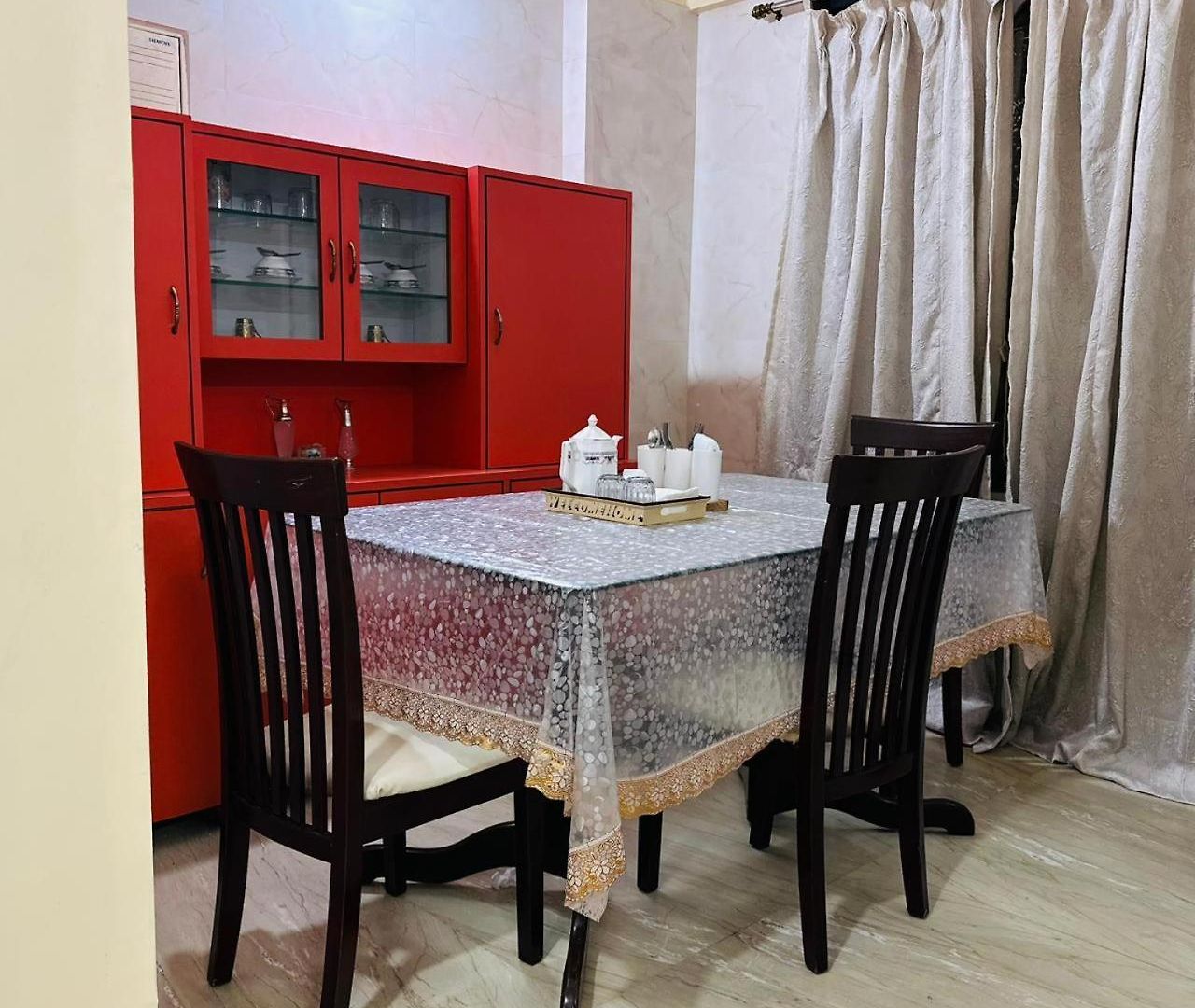 Stayluxe & Near Bkc, Chembur