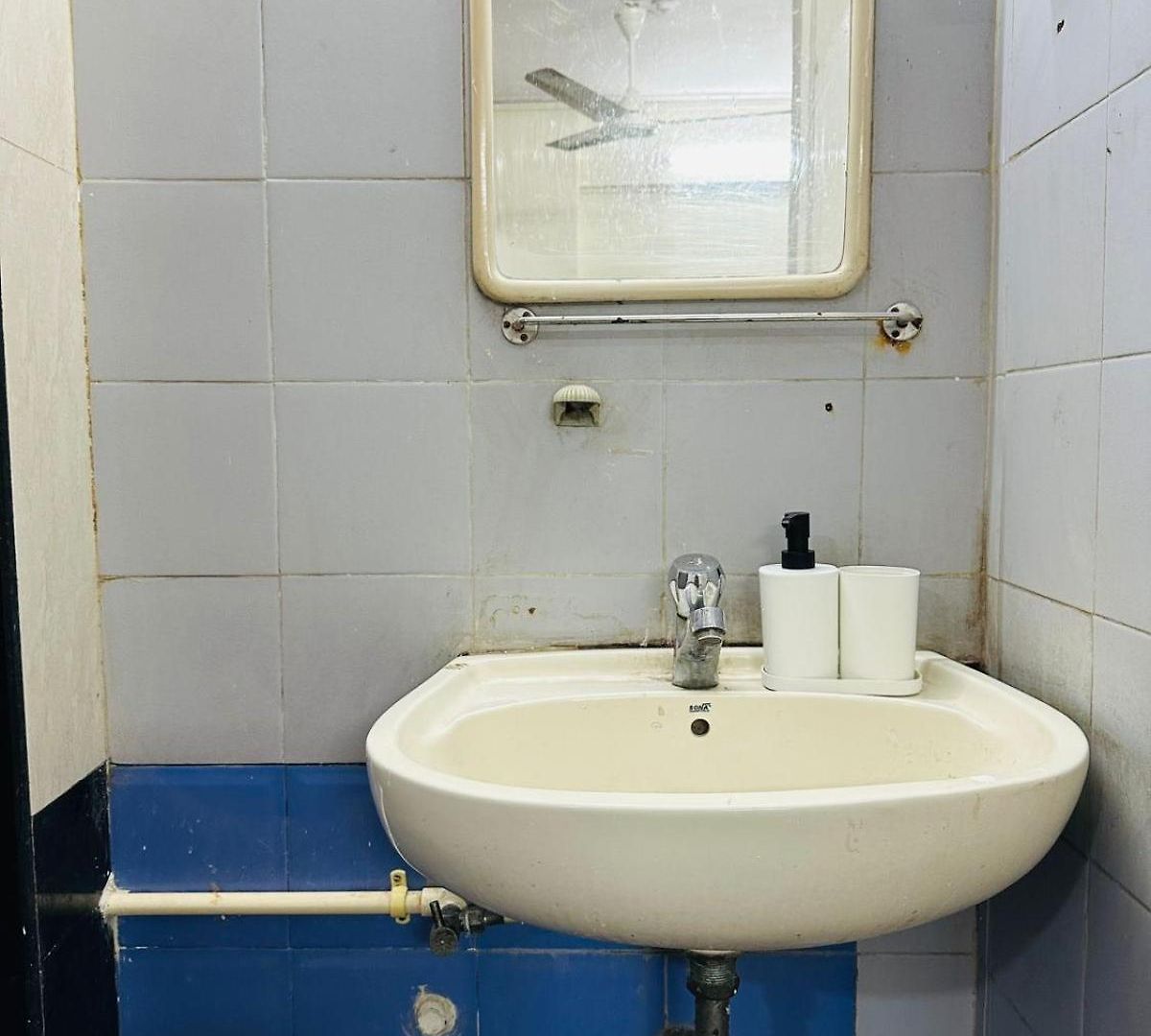 Apartment 1 Bedroom Service In Shivaji Park By Florastays