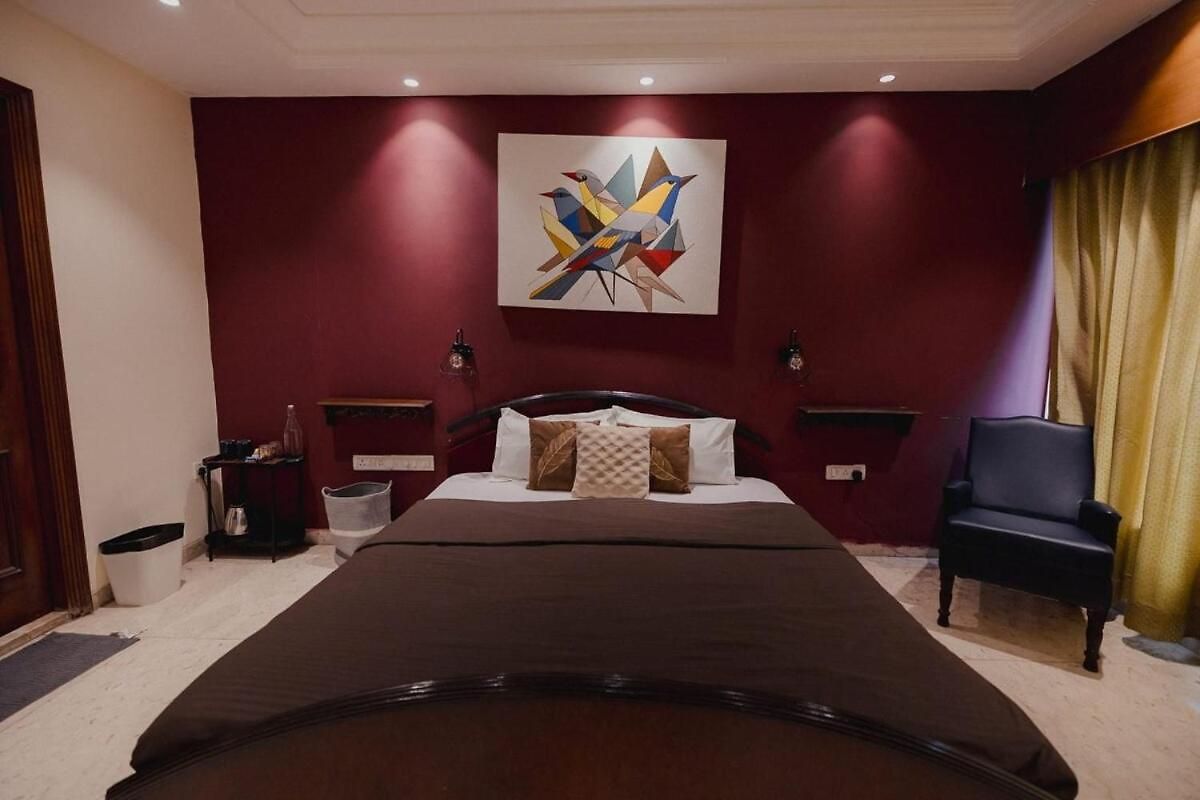 Bachis Nest Luxury 5bhk With Lawn And Terrace Mumbai