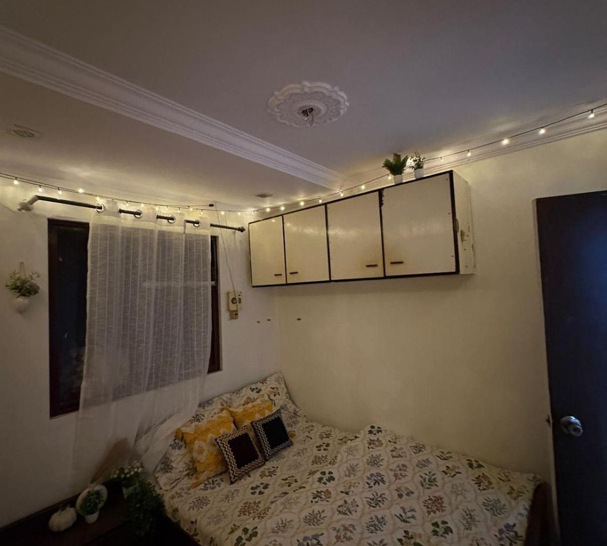 Pali Hill Isabel House 2bhk Apartment