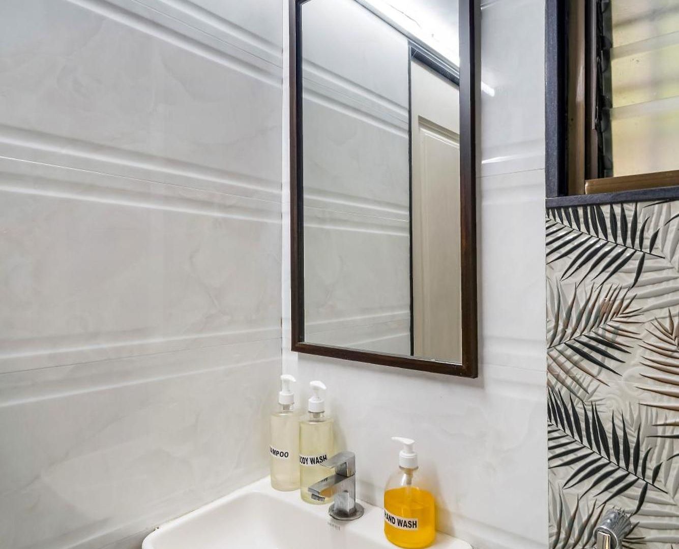 Dido 1bhk In Bandra W By Square One Apartment *