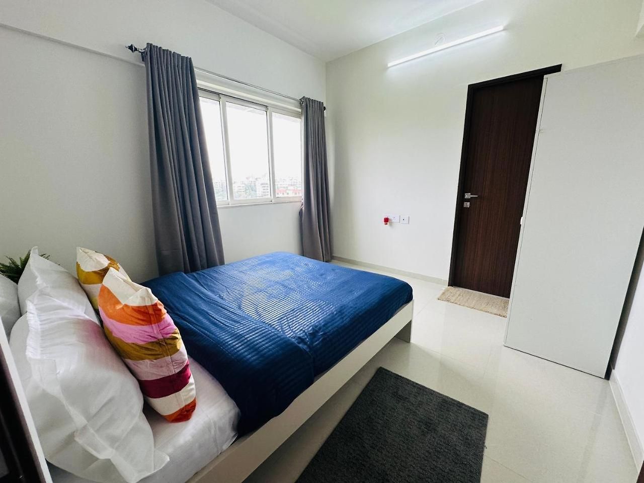 2bhk Service In Malad By Florastays Apartment Mumbai