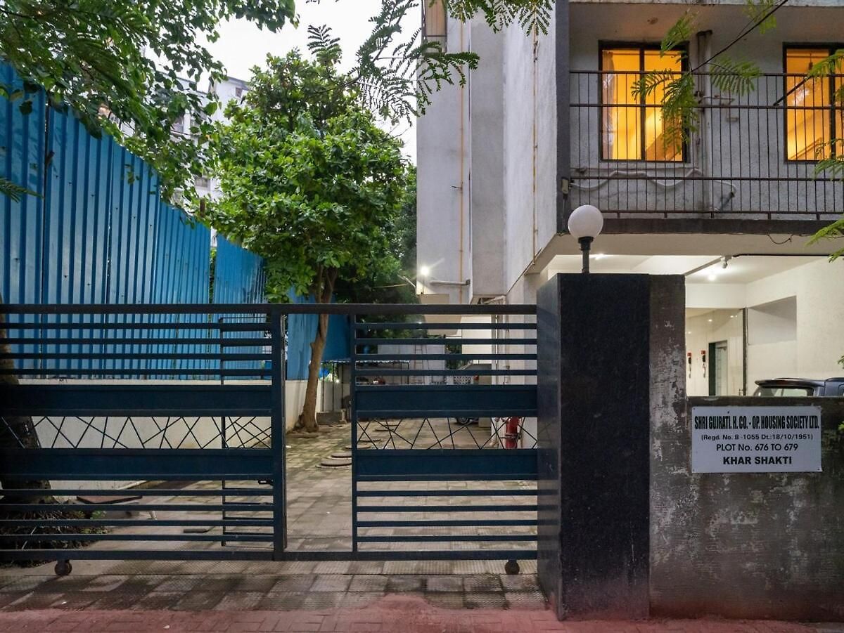 Evara 1bhk In Khar W By Square One