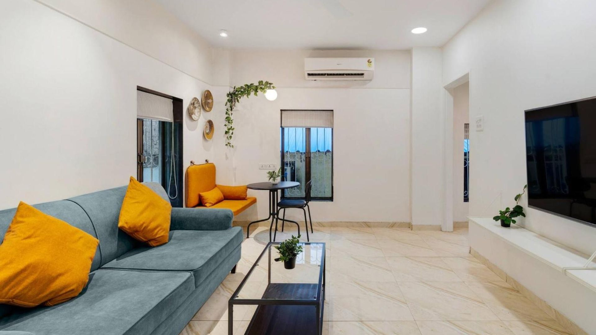 Aleo: Private 1 Bhk In Charming Mumbai