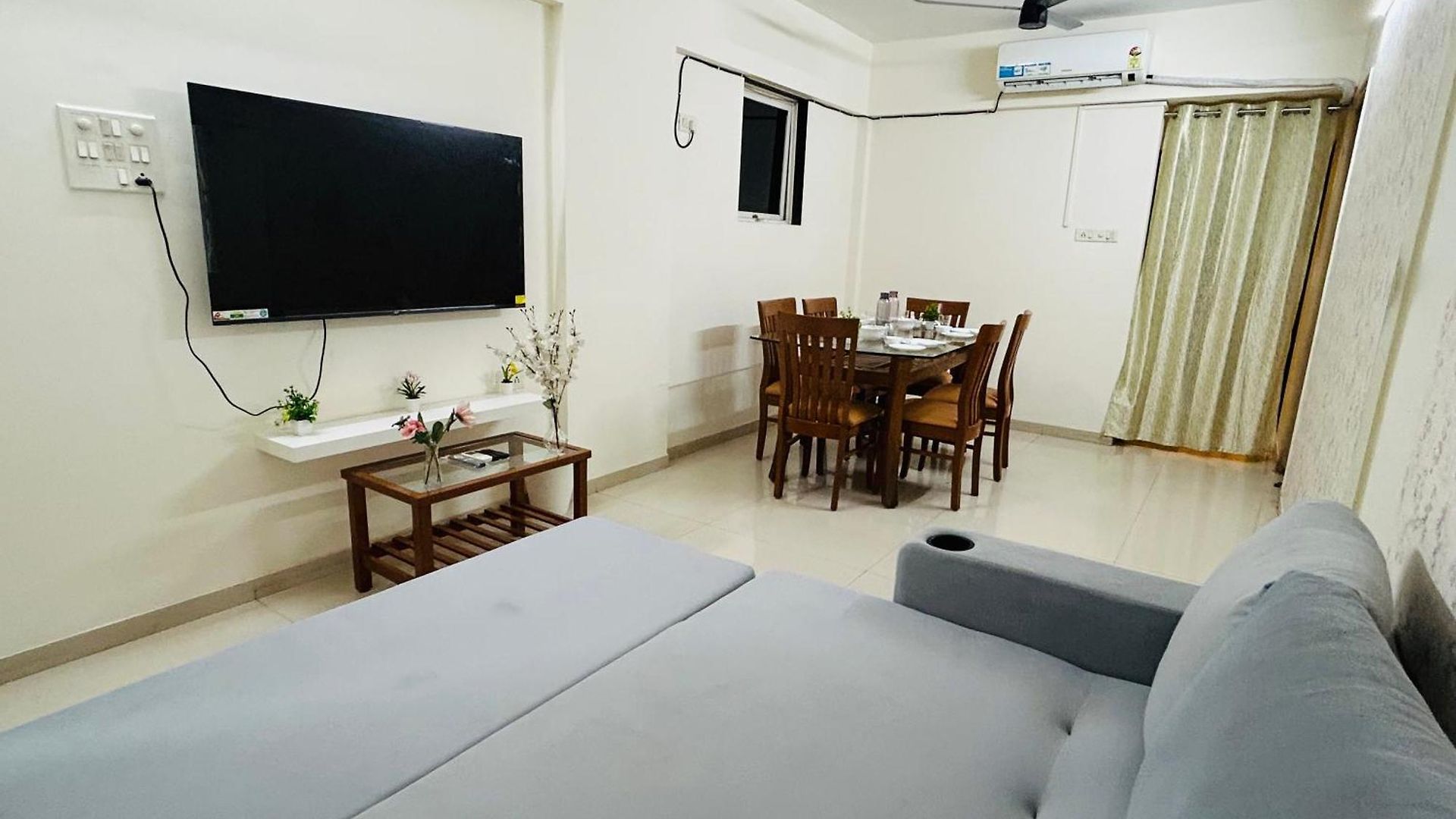 Apartment 3bhk Near Hiranandini Powai -star Homes