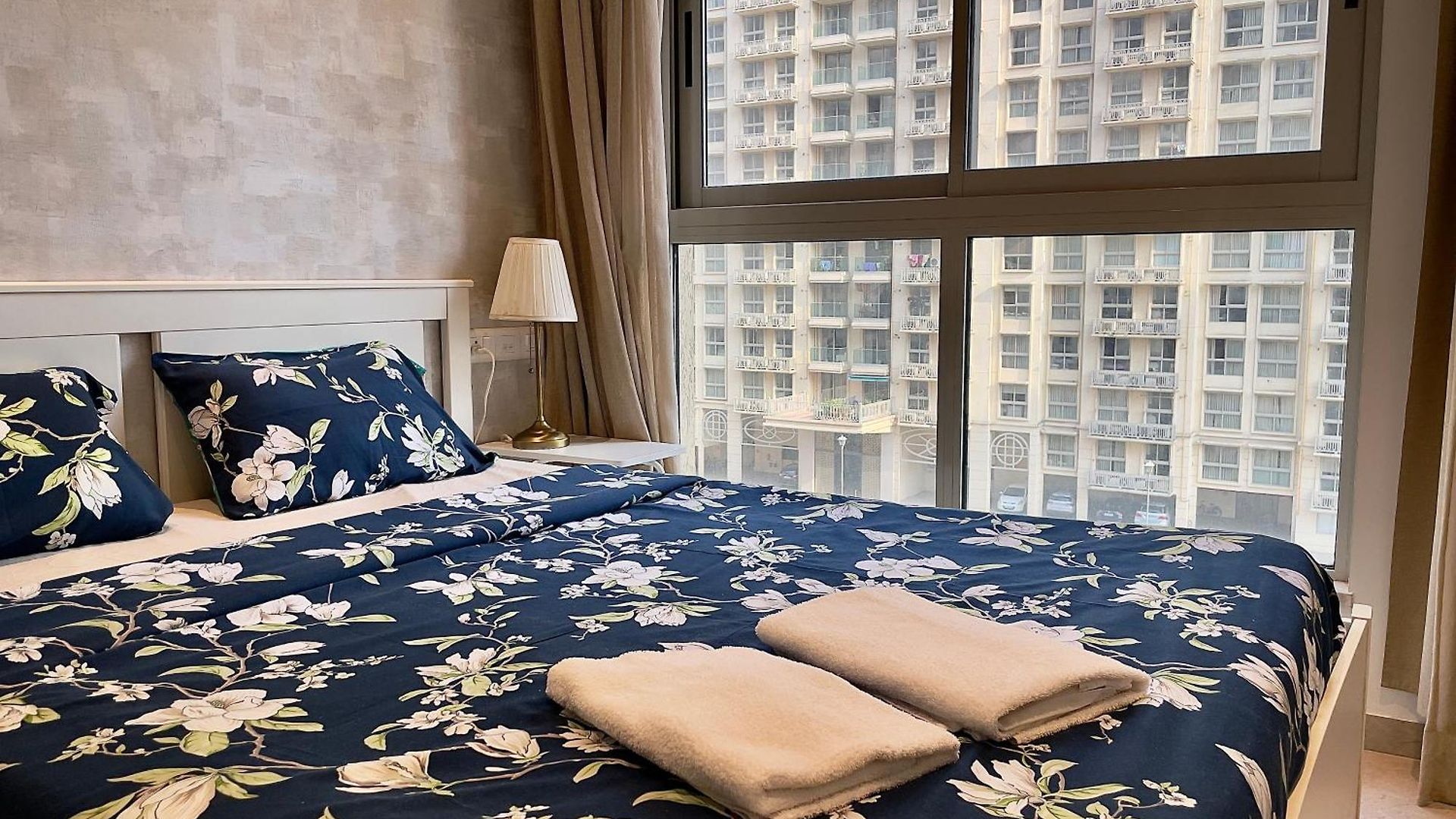 Apartment A Embassy 1 Bhk In Hiranandani Powai Mumbai