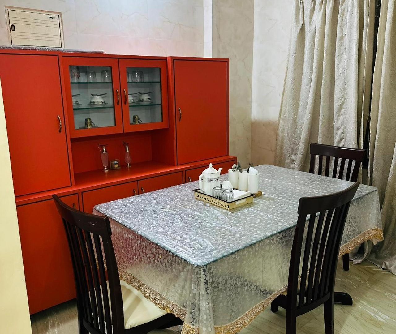 Stayluxe & Near Bkc, Chembur * Mumbai