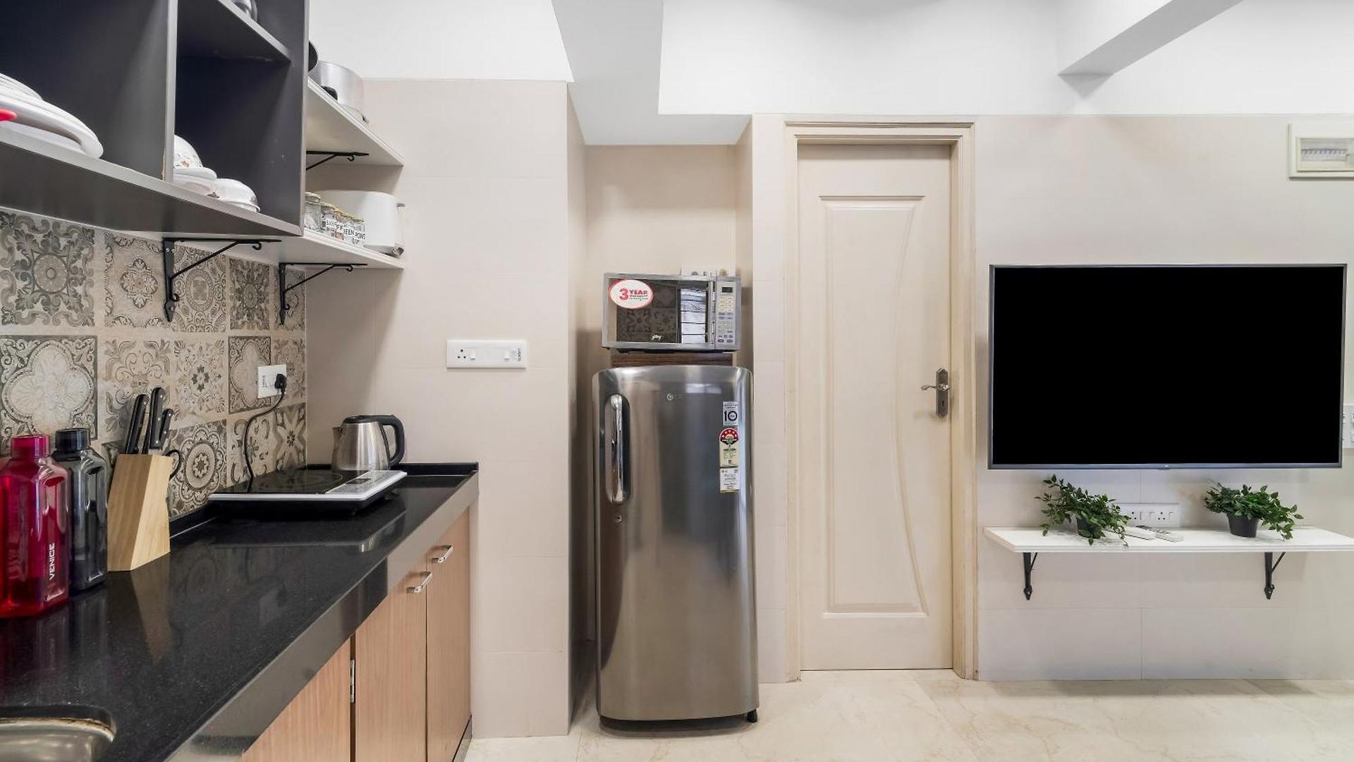 Dido 1bhk In Bandra W By Square One Apartment