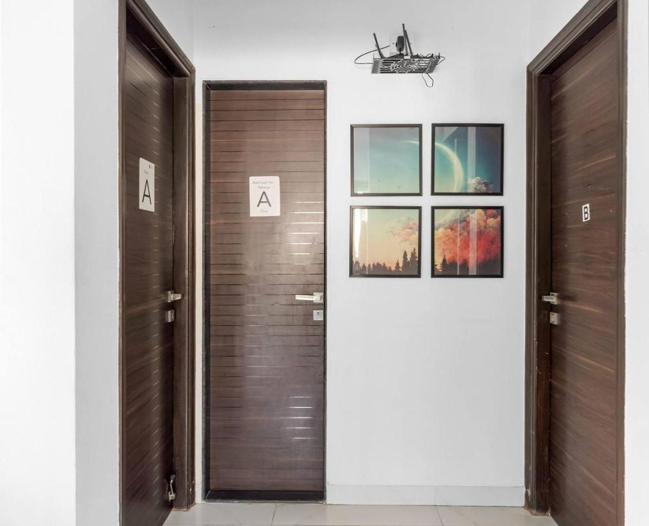 Athena Elegant 2bhk In Khar Gated Connected * Mumbai