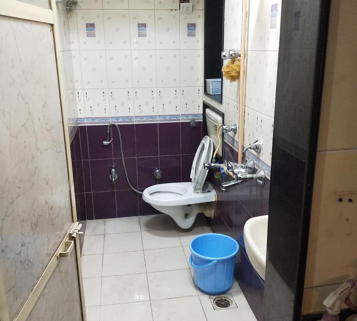 1bhk Recliners 55 Inchs Led Netflix Near Juhu Airport Nanavati Parle Apartment *