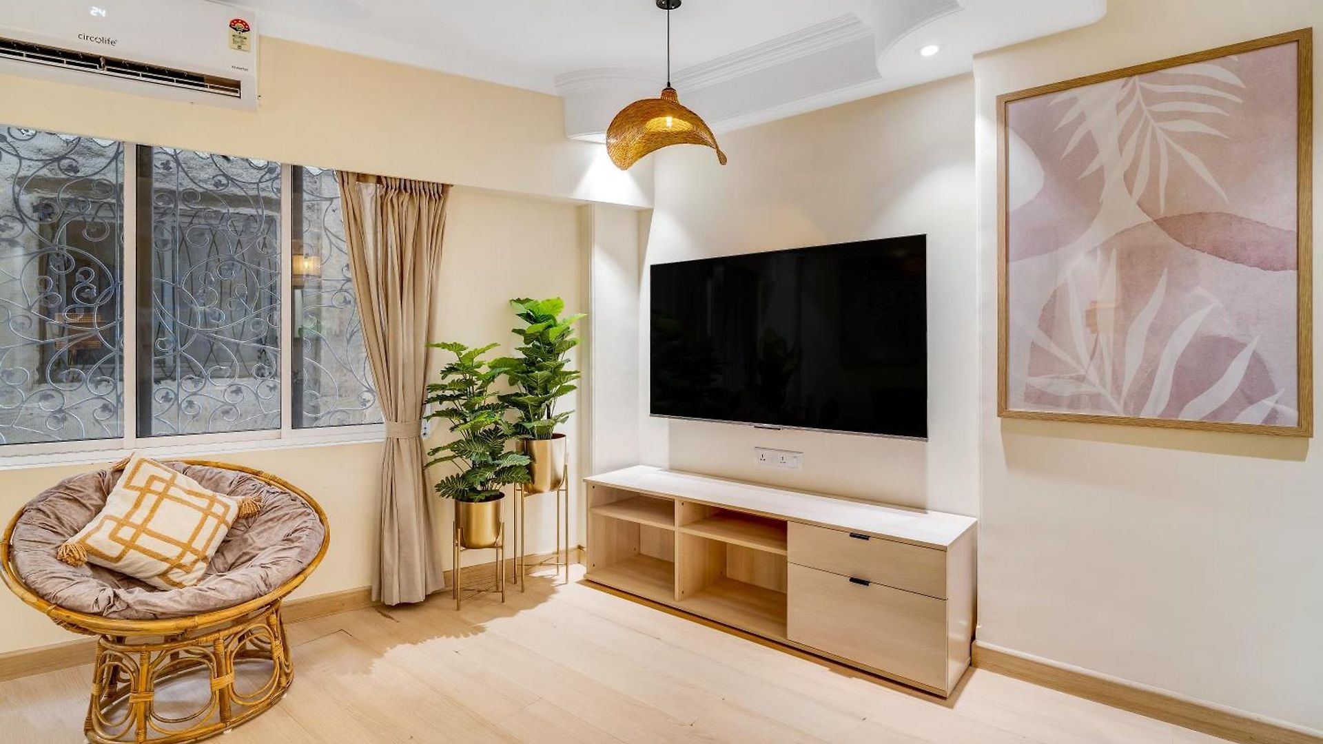 Stella 3bhk In Khar By Square One Mumbai