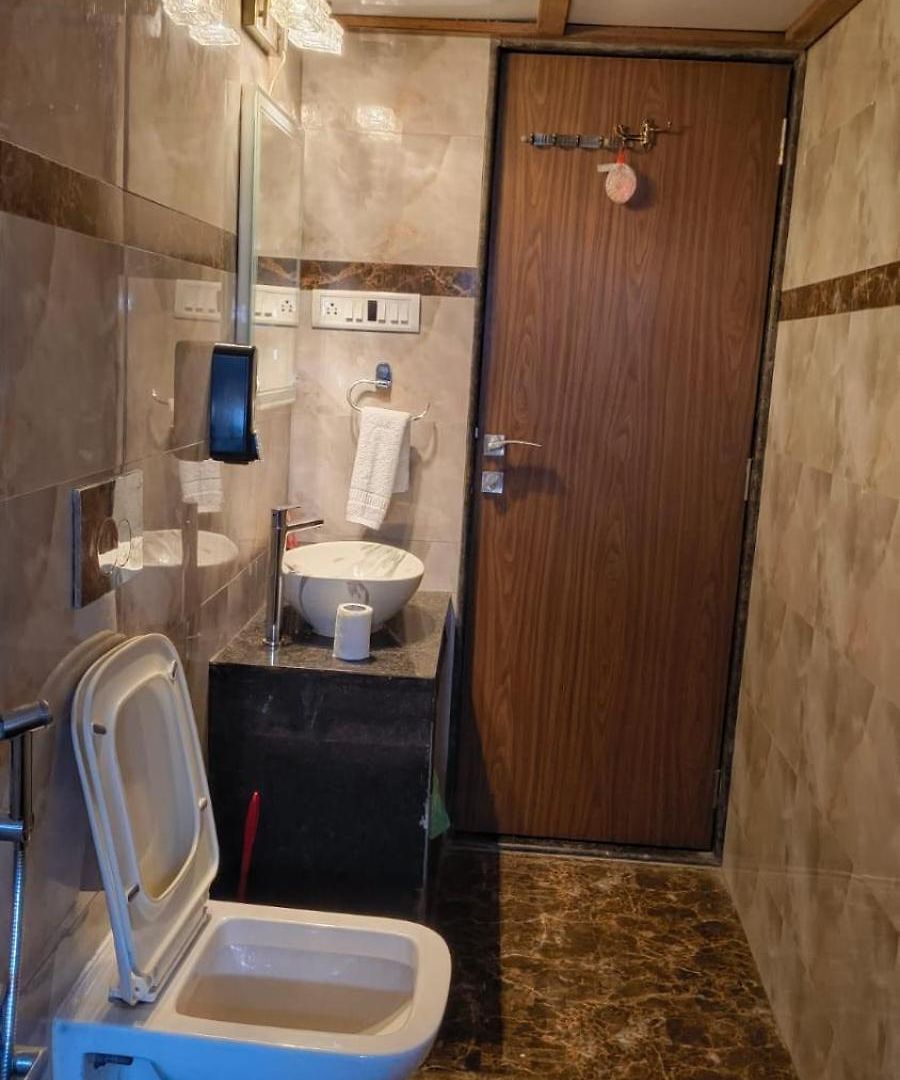 Bachis Nest Luxury 5bhk With Lawn And Terrace Mumbai