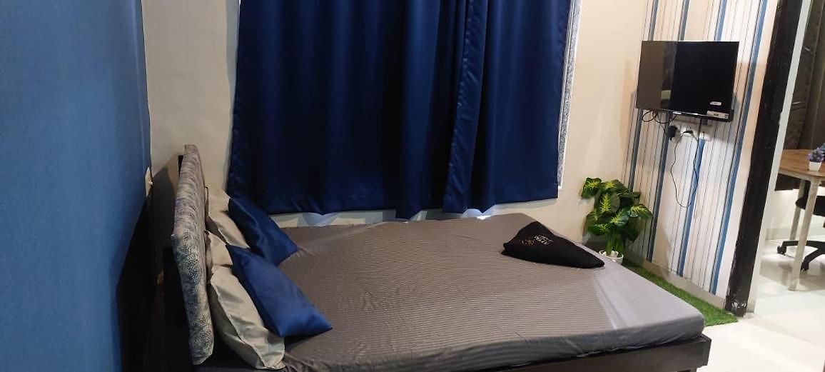 Iss 506 Private With Balcony Andheri West Apartment Mumbai