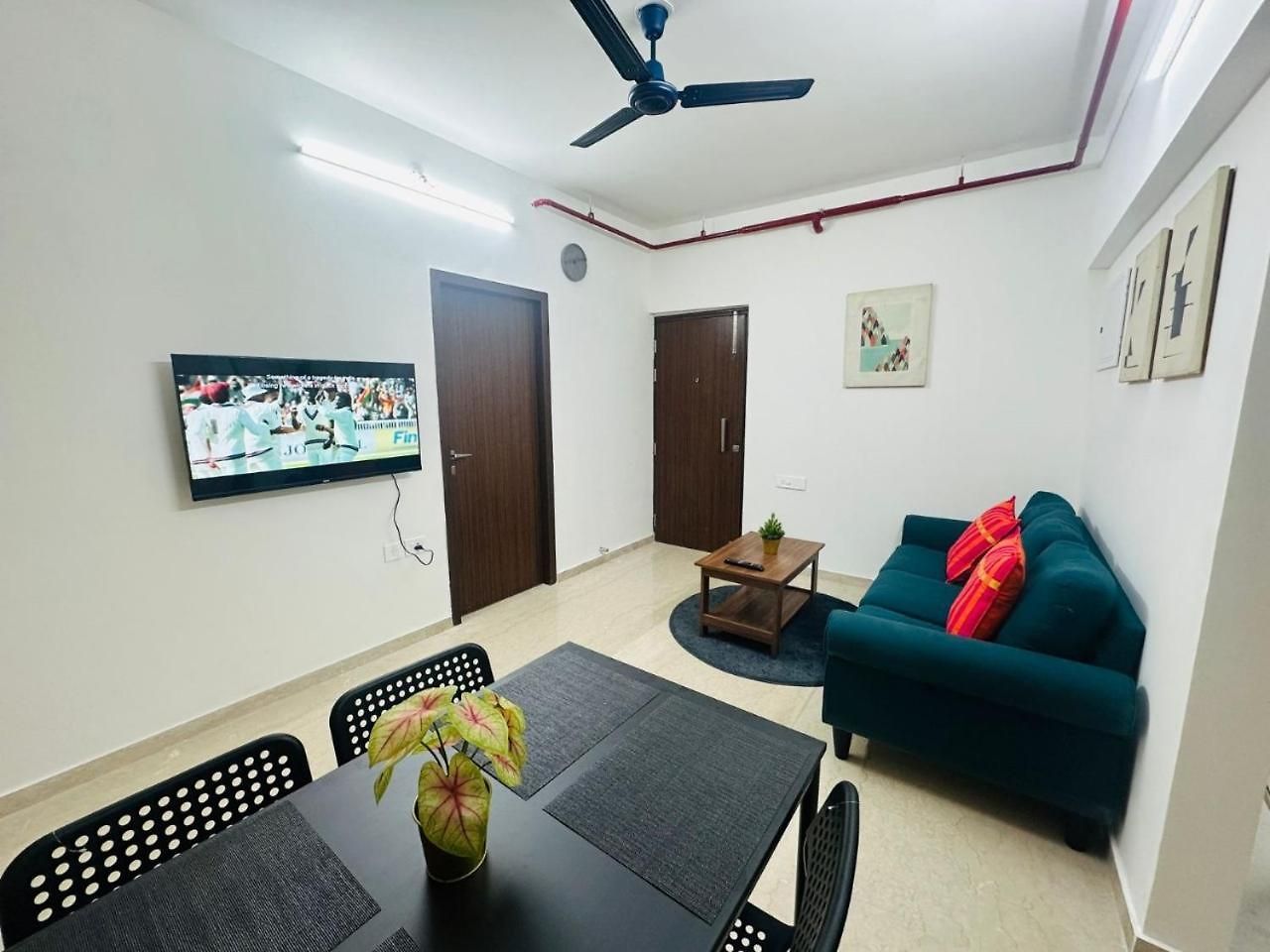Apartment 2bhk Service In Malad By Florastays *