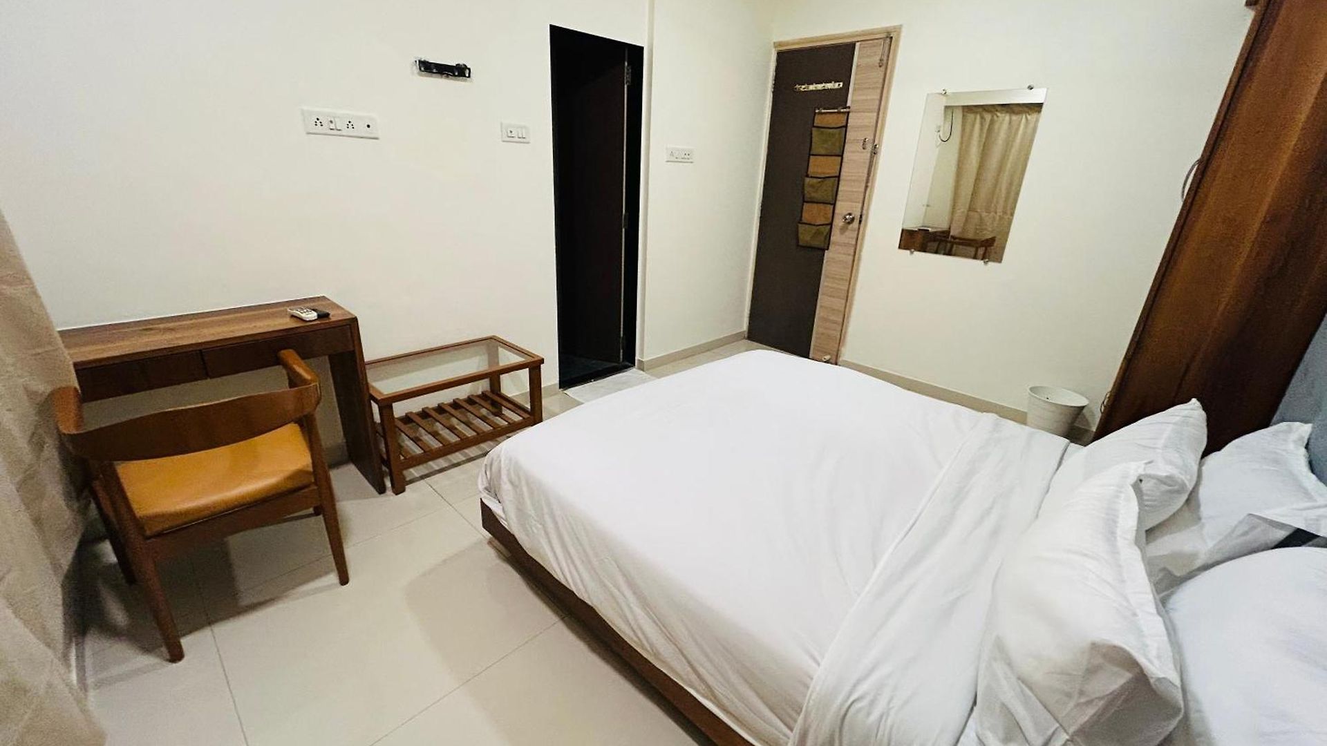 3bhk Near View Powai-star Homes Apartment
