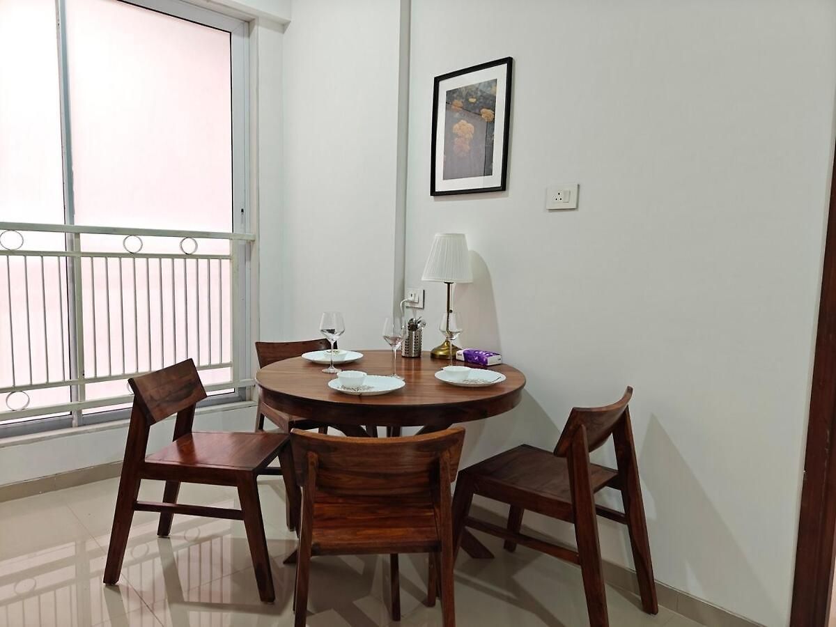 Lite - Dadar West Apartment Mumbai
