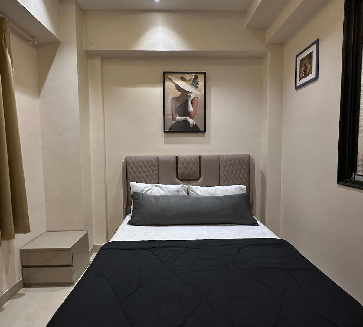 Apartment Izaara - 15 Mins From Lilavati & Nanavati Mumbai