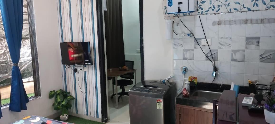 Iss 506 Private With Balcony Andheri West Apartment Mumbai