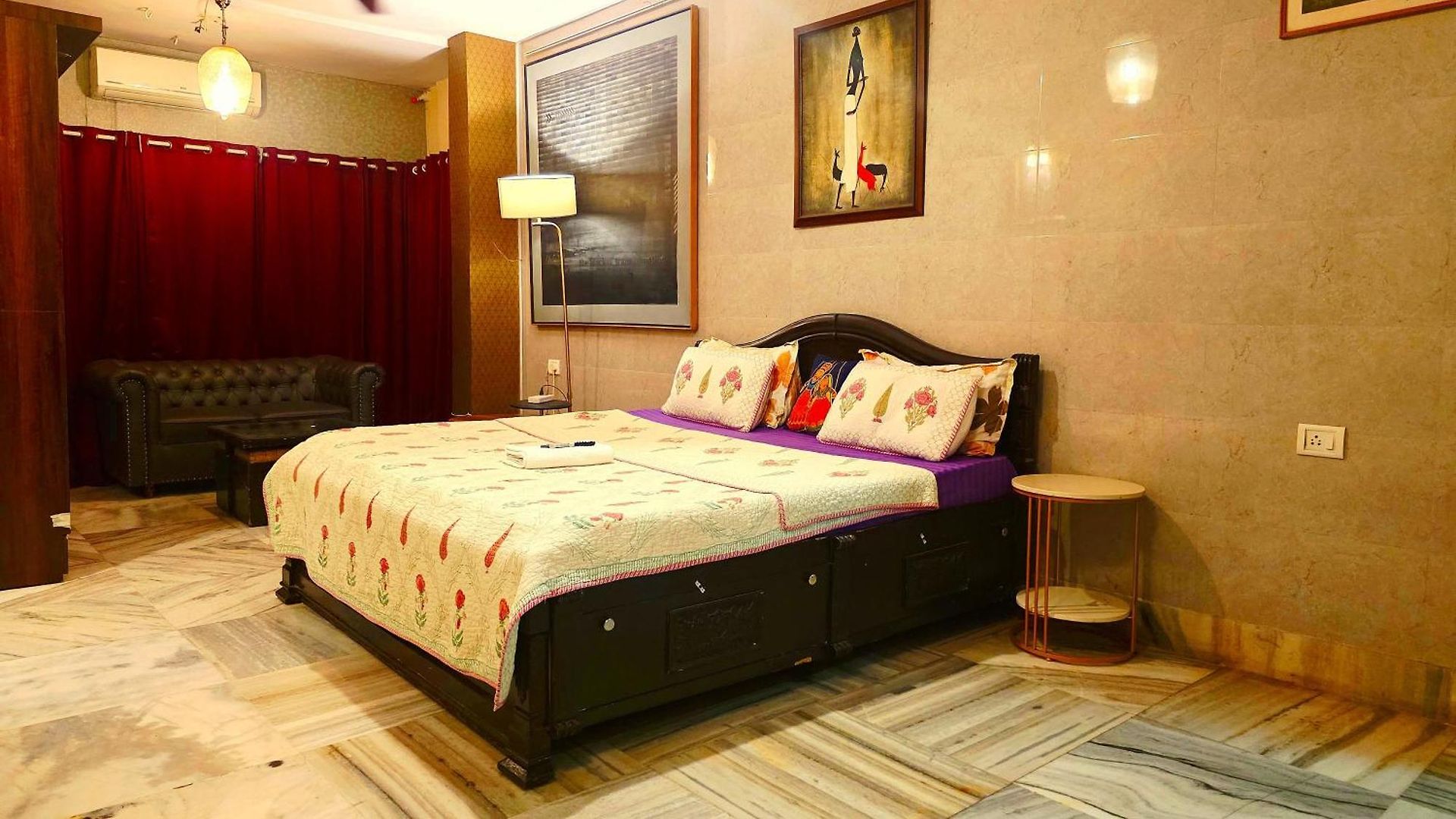Annapurna Apple -4 Kitchen Apartment Mumbai
