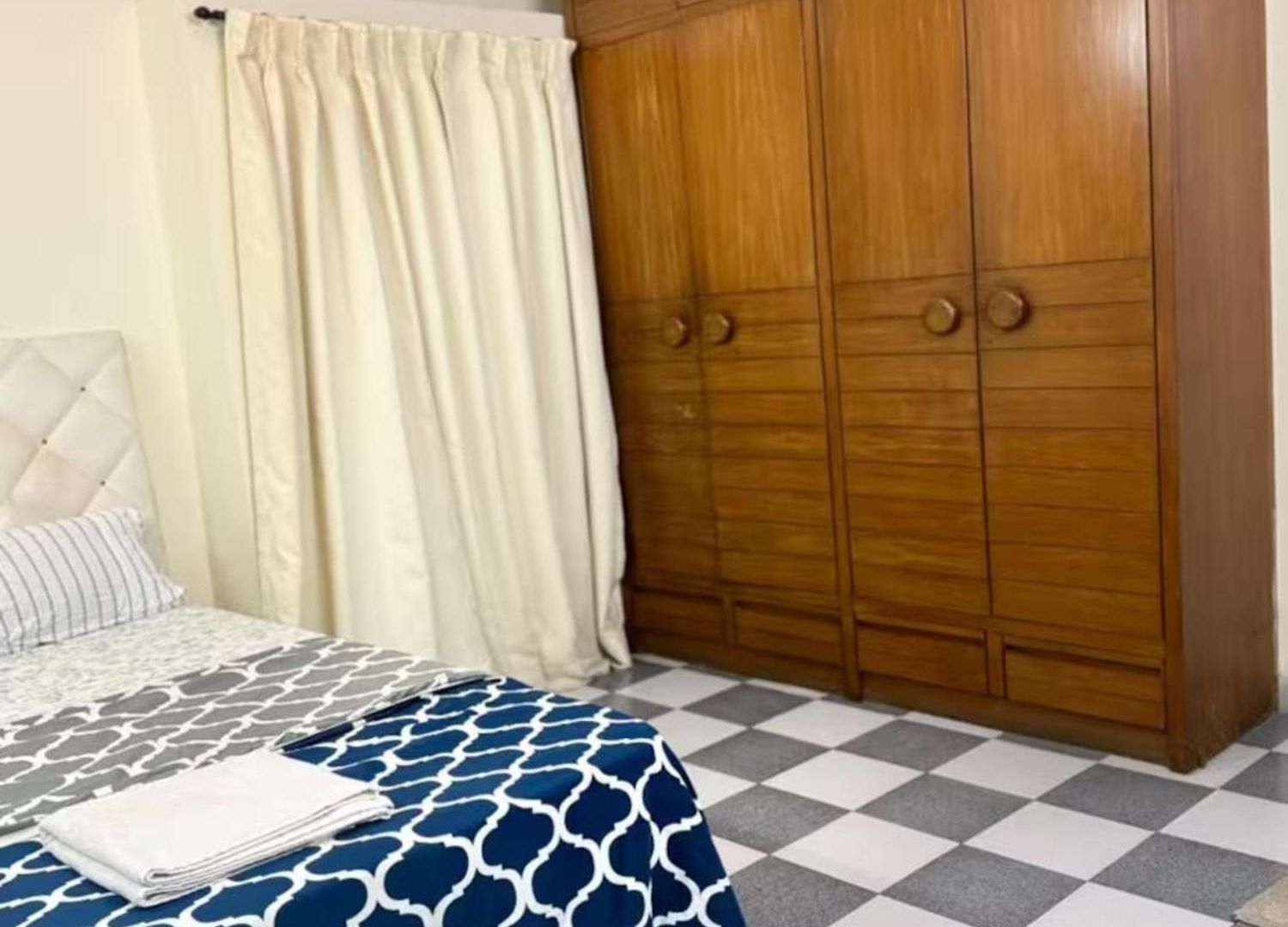 Apartment Prabhat