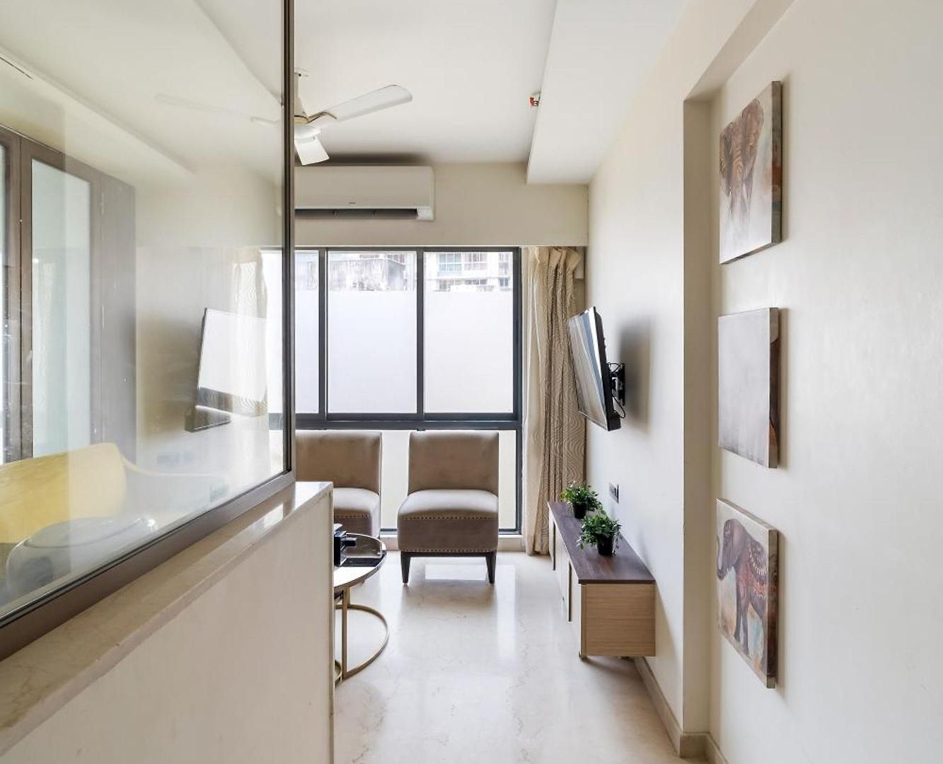 Ov Premium Near Bkc By Square One * Mumbai