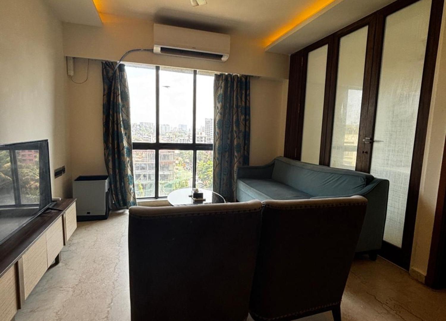 Ov Premium Near Bkc By Square One * Mumbai