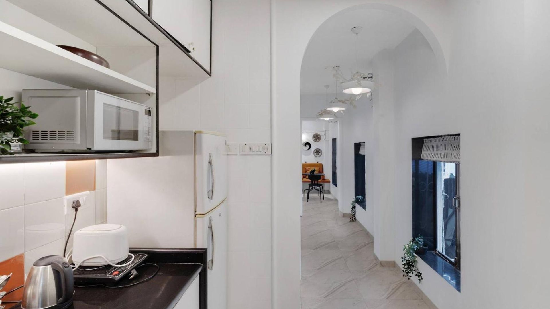 Aleo: Private 1 Bhk In Charming Mumbai