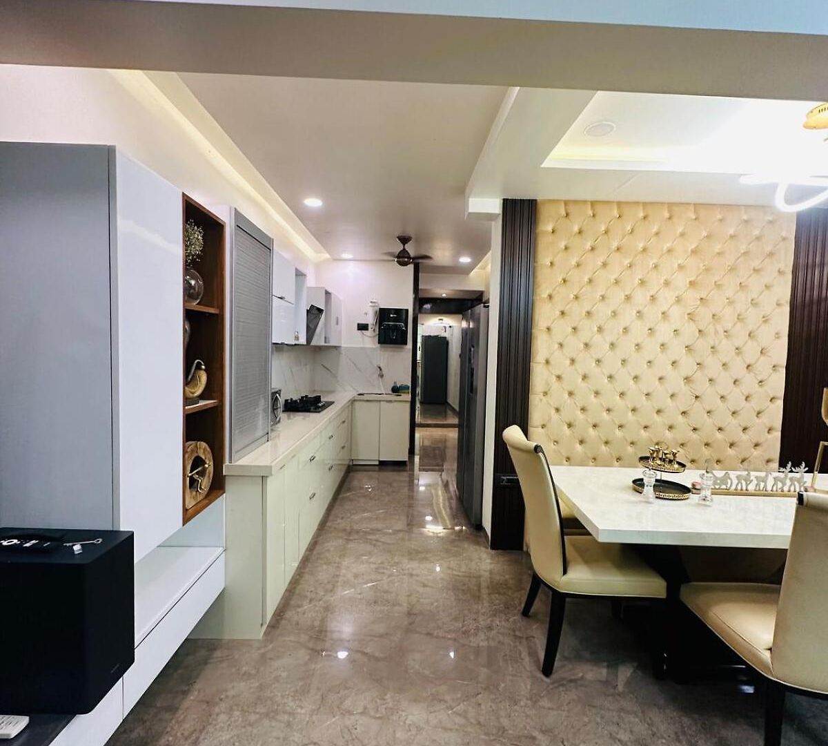 Rahul's Retreat Jacuzzi