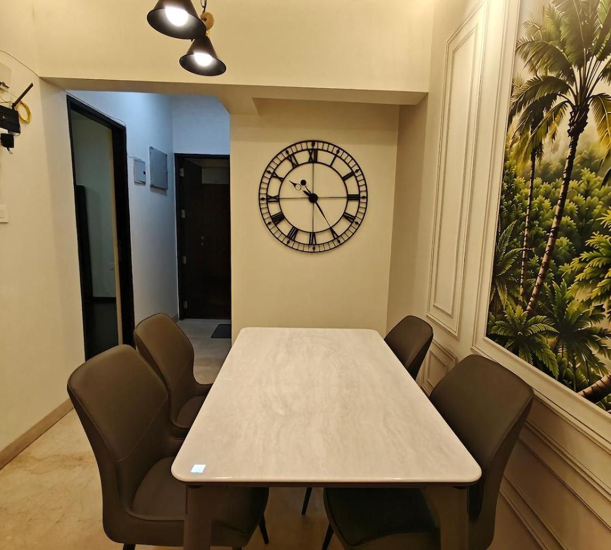 The Crest Bkc *