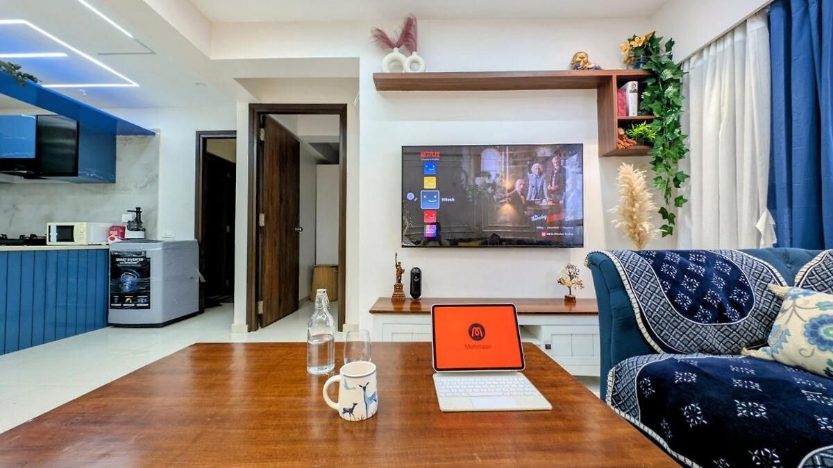 Luxury Mahal Majesty L Urban Escape L Ocean View Apartment