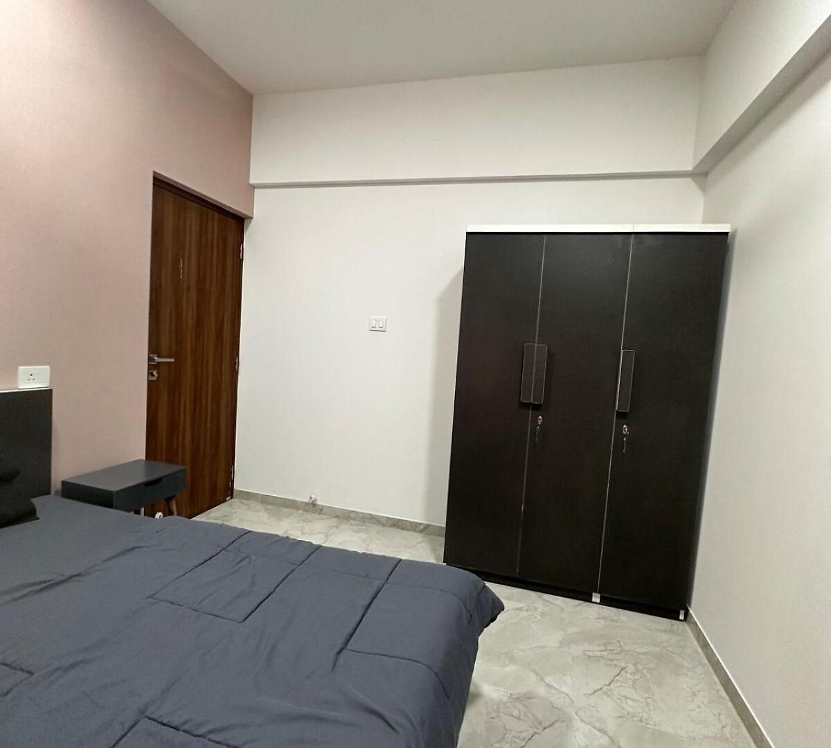 Apartment Rahuls Oasis *