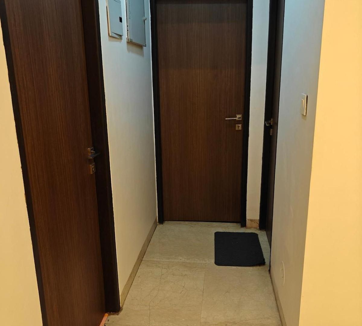 Apartment The Crest Bkc